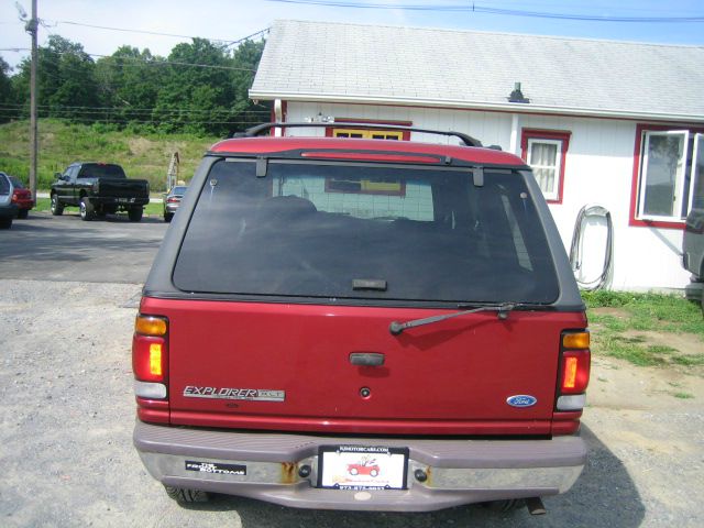 1997 Ford Explorer SLT Mega Cab 4WD