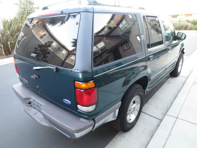 1997 Ford Explorer SLT Mega Cab 4WD