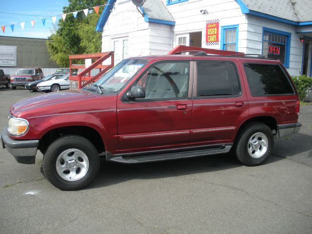 1998 Ford Explorer SLT Mega Cab 4WD