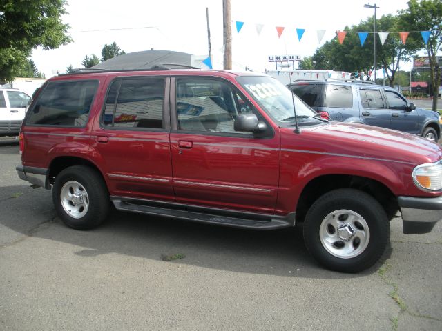 1998 Ford Explorer SLT Mega Cab 4WD