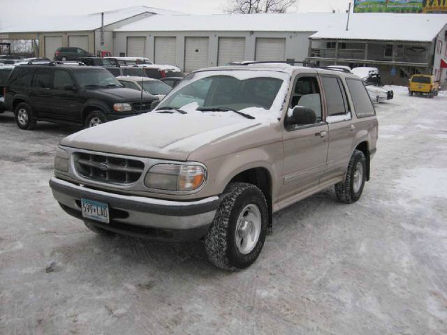 1998 Ford Explorer SLT Mega Cab 4WD