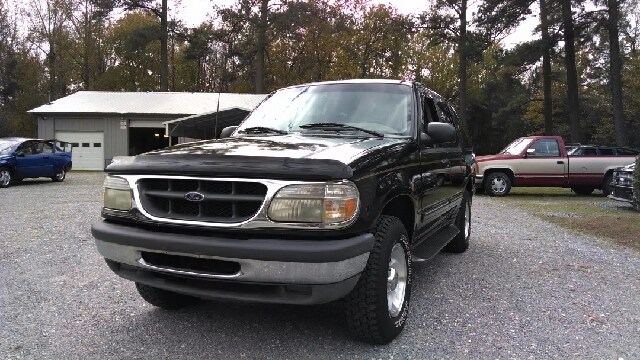 1998 Ford Explorer SLT Mega Cab 4WD