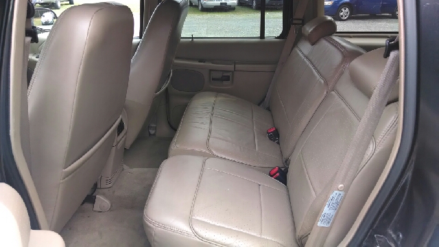 1998 Ford Explorer SLT Mega Cab 4WD