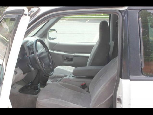 1998 Ford Explorer SLT 15