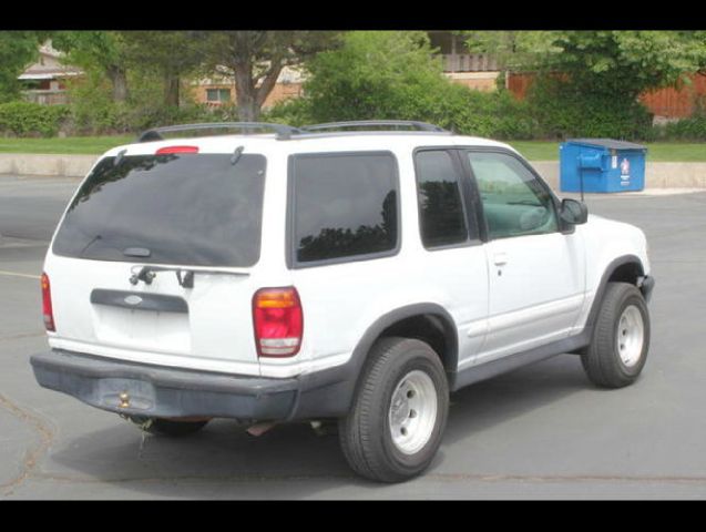 1998 Ford Explorer SLT 15