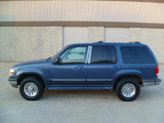 1998 Ford Explorer ESi