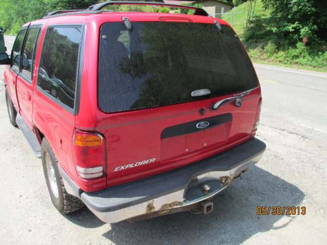 1998 Ford Explorer S2