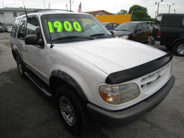 1998 Ford Explorer SLT 15