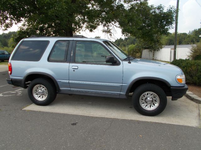 1998 Ford Explorer SLT 15