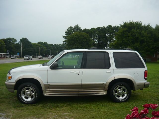 1998 Ford Explorer SLT Mega Cab 4WD