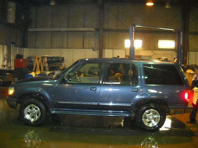 1998 Ford Explorer XL XLT Work Series