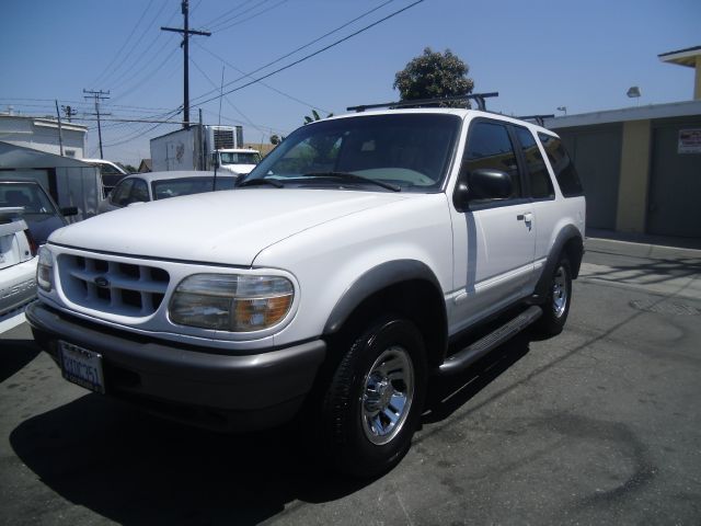 1998 Ford Explorer SLT 15