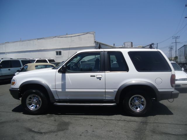1998 Ford Explorer SLT 15