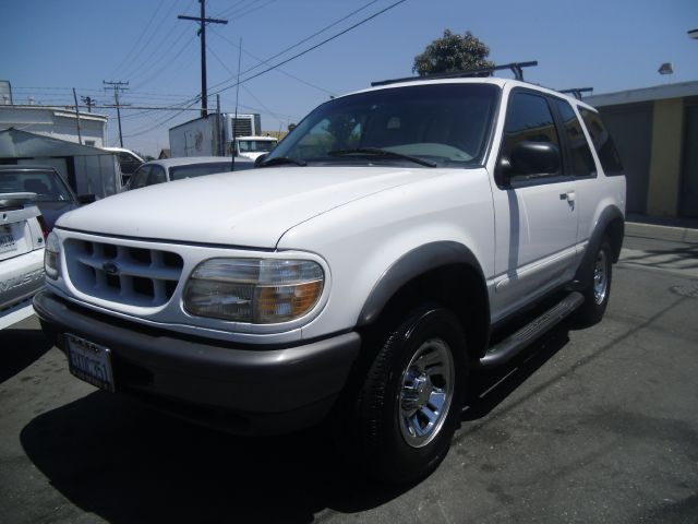 1998 Ford Explorer SLT 15