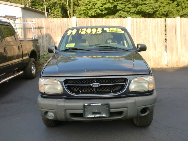 1999 Ford Explorer SL 4x4 Regular Cab