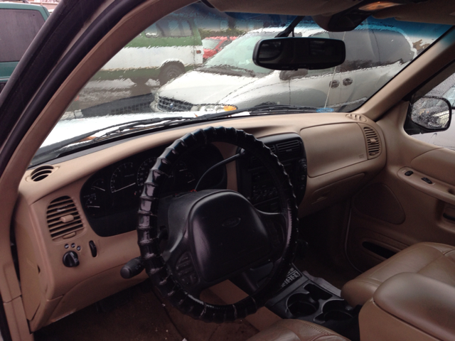 1999 Ford Explorer SL 4x4 Regular Cab