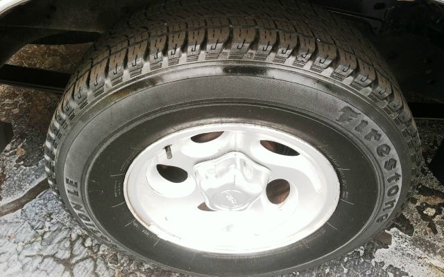 1999 Ford Explorer SL 4x4 Regular Cab