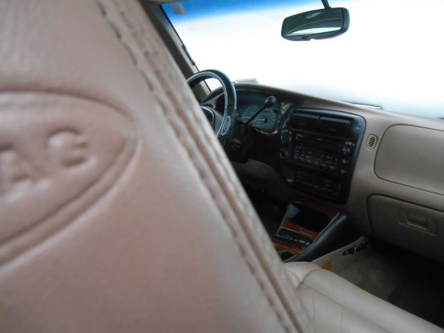 1999 Ford Explorer Super