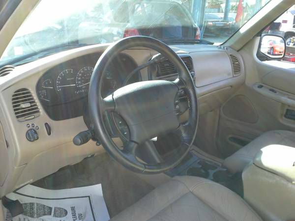 1999 Ford Explorer Unknown