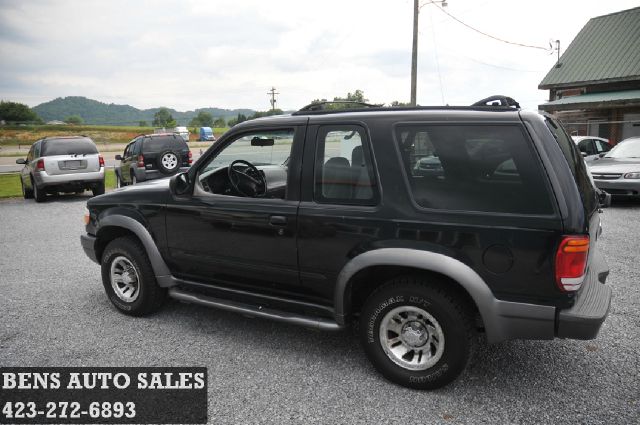 1999 Ford Explorer Extended Cab V8 LT W/1lt