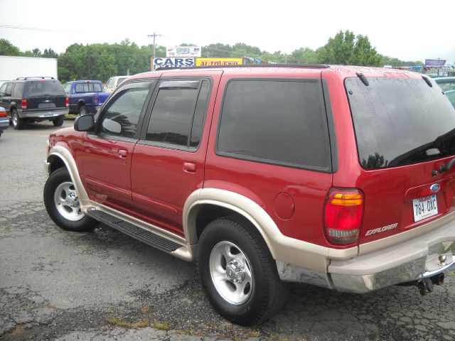 1999 Ford Explorer 2WD Ext Cab Manual