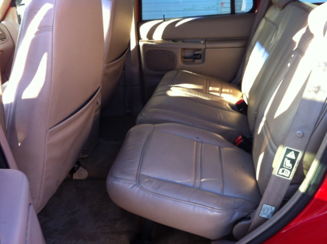 1999 Ford Explorer SL 4x4 Regular Cab