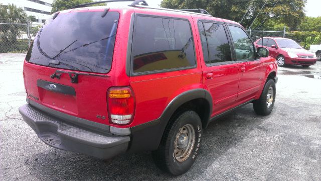 1999 Ford Explorer SLT Extra Cab