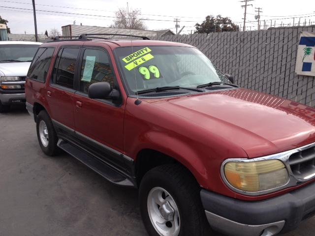 1999 Ford Explorer SL 4x4 Regular Cab