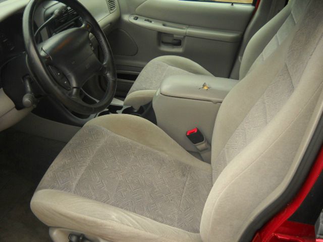 1999 Ford Explorer S, Just Serviced, Navigation, NEW Tires