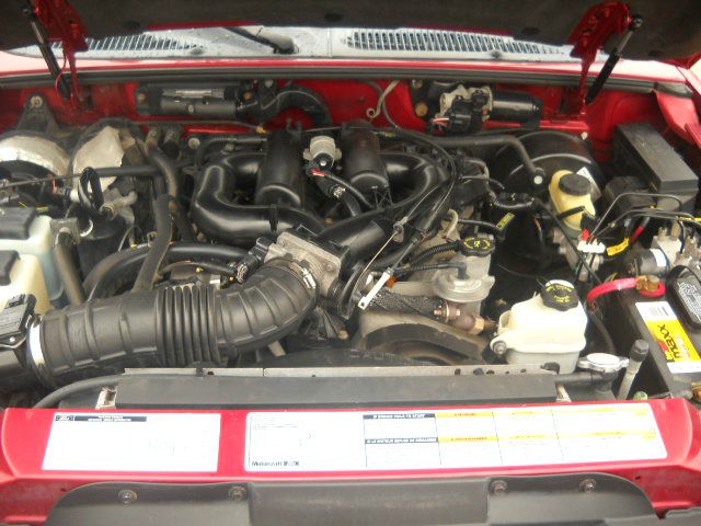 1999 Ford Explorer S, Just Serviced, Navigation, NEW Tires