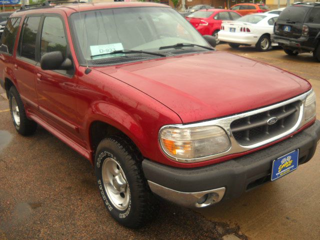 1999 Ford Explorer S, Just Serviced, Navigation, NEW Tires