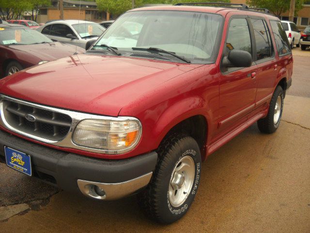 1999 Ford Explorer S, Just Serviced, Navigation, NEW Tires