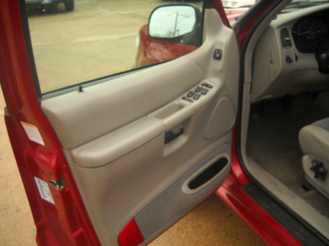 1999 Ford Explorer S, Just Serviced, Navigation, NEW Tires