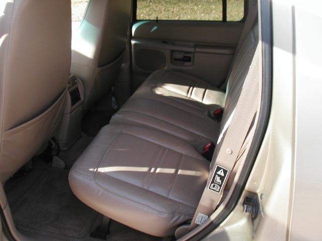 1999 Ford Explorer ESi