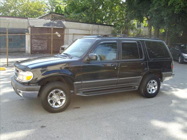 1999 Ford Explorer ESi