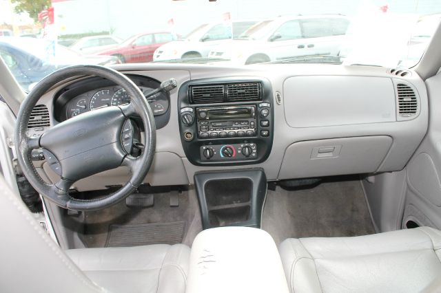 1999 Ford Explorer SL 4x4 Regular Cab