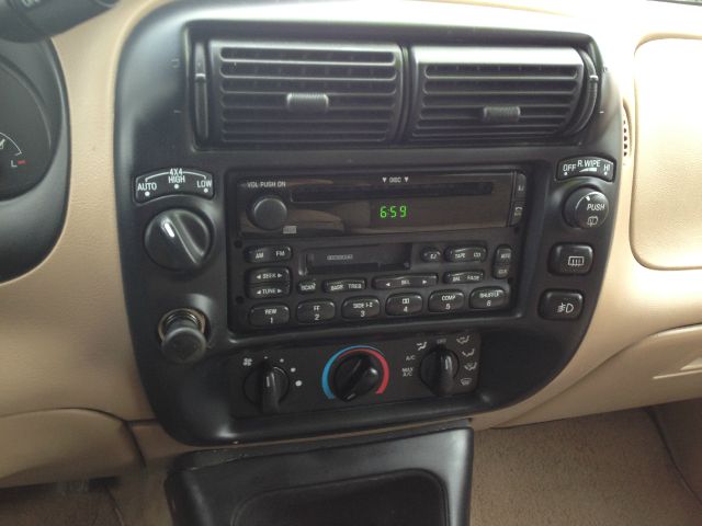 1999 Ford Explorer SL 4x4 Regular Cab