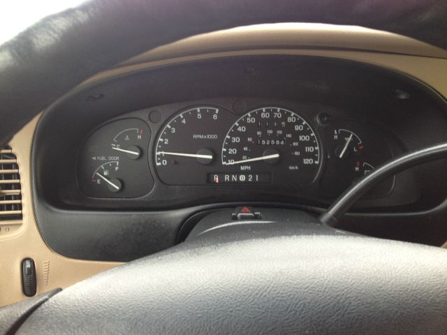 1999 Ford Explorer SL 4x4 Regular Cab