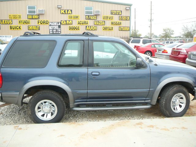 1999 Ford Explorer Extended Cab V8 LT W/1lt