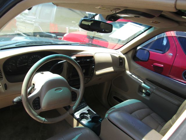 1999 Ford Explorer LS Flex Fuel 4x4 This Is One Of Our Best Bargains