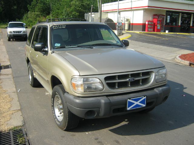 1999 Ford Explorer SL 4x4 Regular Cab