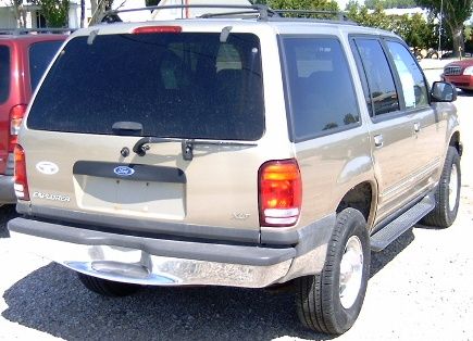 1999 Ford Explorer SL 4x4 Regular Cab