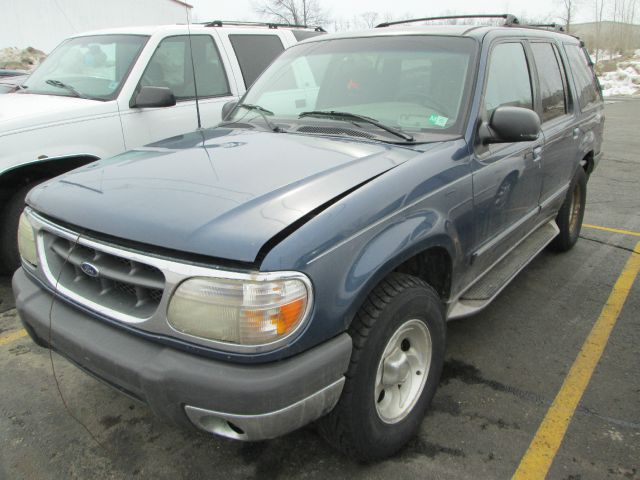 1999 Ford Explorer SL 4x4 Regular Cab