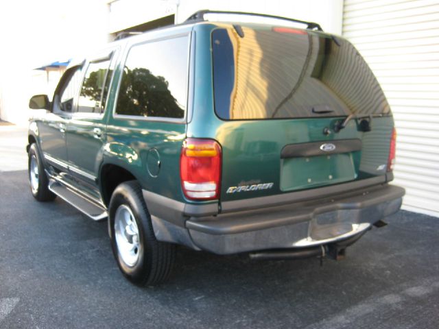1999 Ford Explorer SL 4x4 Regular Cab