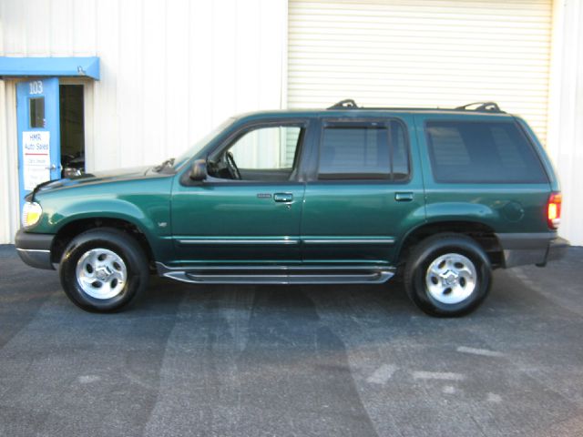 1999 Ford Explorer SL 4x4 Regular Cab