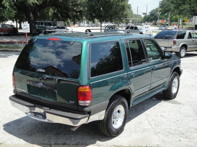 1999 Ford Explorer SL 4x4 Regular Cab