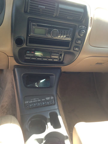 1999 Ford Explorer Service BODY