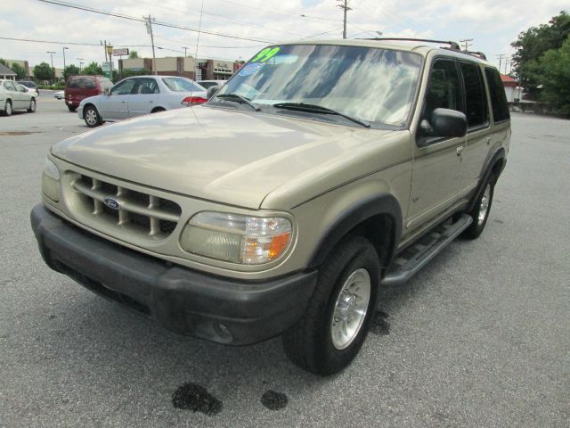 1999 Ford Explorer SL 4x4 Regular Cab
