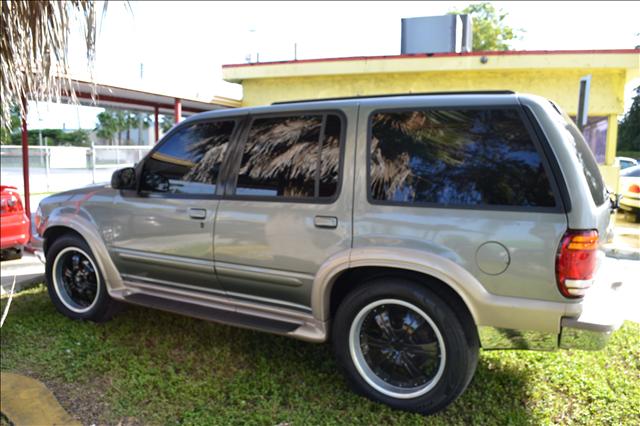 1999 Ford Explorer XL XLT Work Series