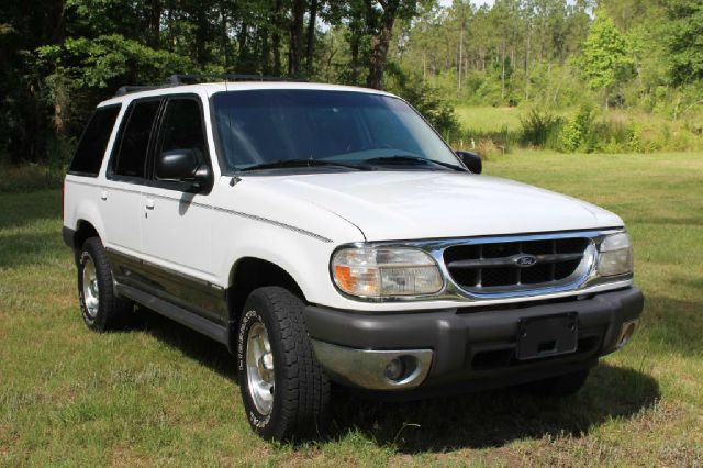 2000 Ford Explorer SL 4x4 Regular Cab